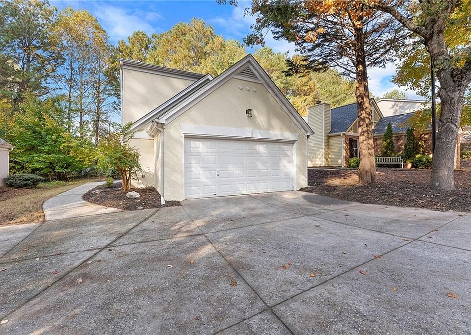 1st image of 3450 Pinehurst Rd