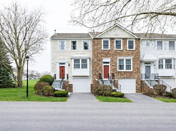 105 Jordache Ln, Spencerport, NY 14559