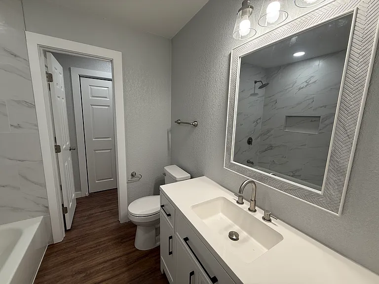 218 E Bridge St #12 — Photo 12