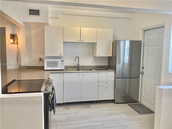 2nd image of 80 NE 50th St #1