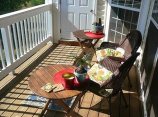 2509 Coach House Way APT 2B, Frederick, MD 21702