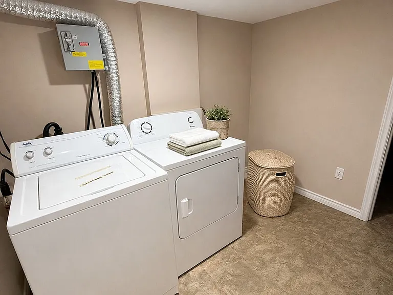 120 Northgate Dr — Photo 17
