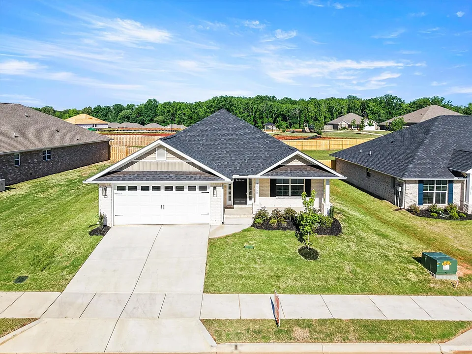 28780 Nature Trail Dr