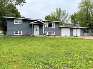 210 W Austin St, Tolono, IL 61880