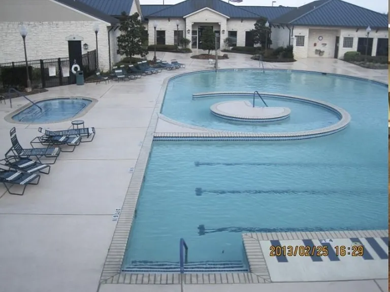 5019 Shining Creek Ct — Photo 11