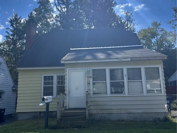 141 Marvin Rd, Syracuse, NY 13207