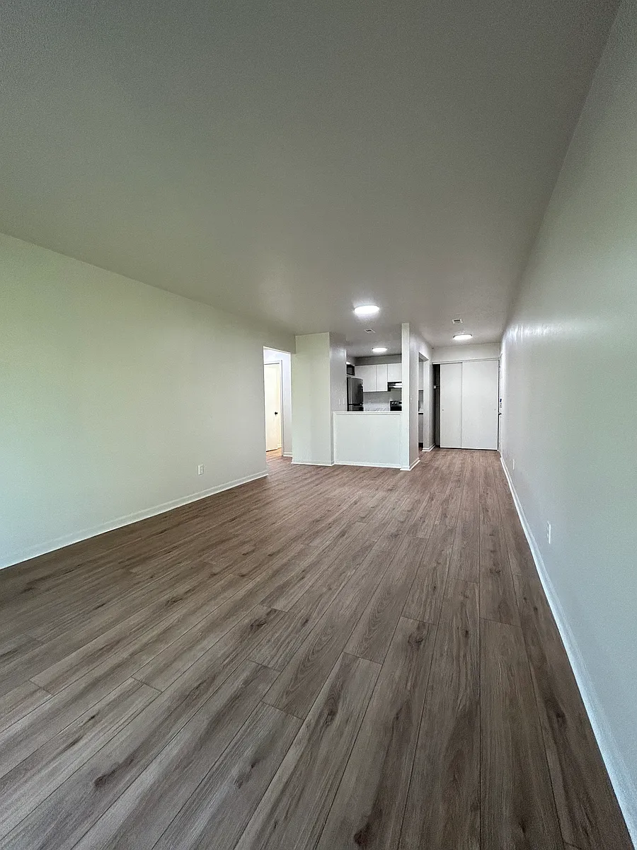 Building Photo - 270 Mar Kim Dr #6