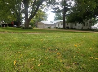 120 Marion Rd S, Central City, IA 52214