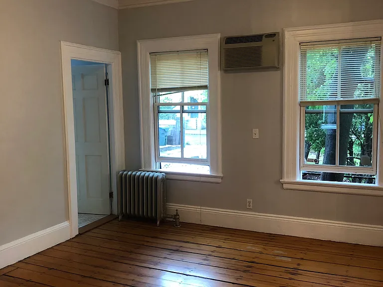 117 Sycamore St #1 — Photo 11