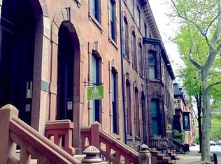 2013 Spruce St APT 4, Philadelphia, PA 19103