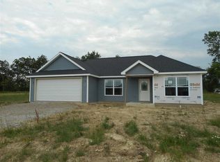 305 Conductor Cv, Garrett, IN 46738