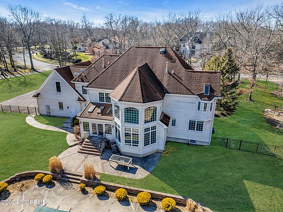 5th image of 1370 Vincenzo Drive