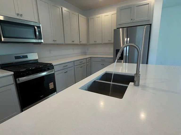 2468 Celebration Blvd — Photo 11