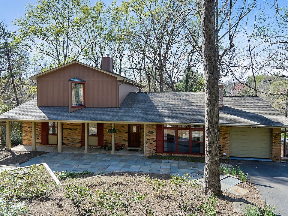 1st image of 1701 James Payne Cir