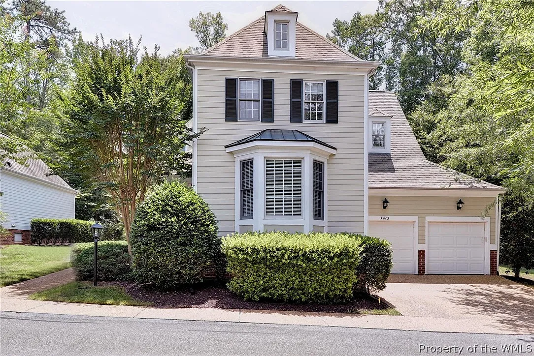 3 bed, 3.0 bath, 2379 sqft, $2,550 — Photo 1