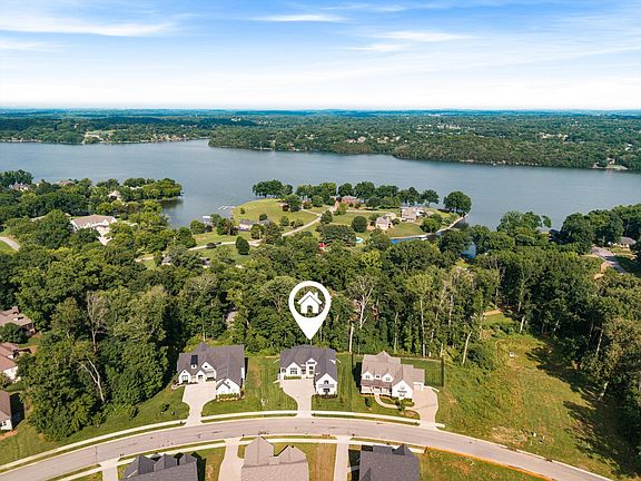 4th image of 342 Raintree Dr