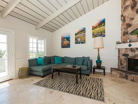 5th image of 1091 Gilliard Ln