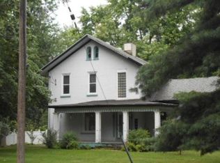 2382 Airport Rd, Adrian, MI 49221