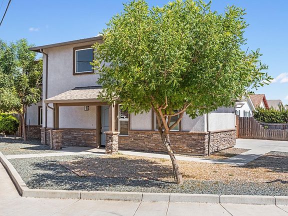 2nd image of 808 Ripona Ave