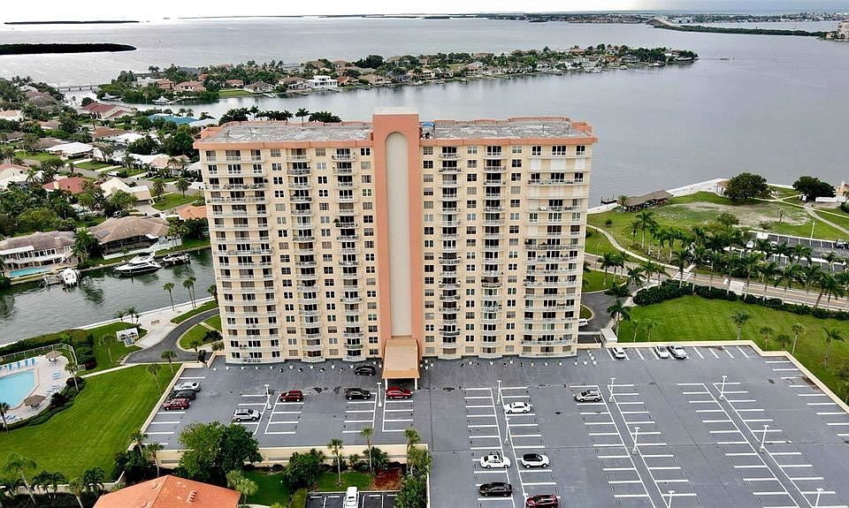 1st image of 4900 Brittany Dr S APT 809