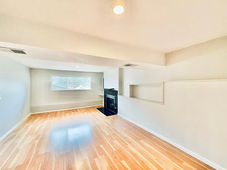 5614 17th Ave SW — Photo 12