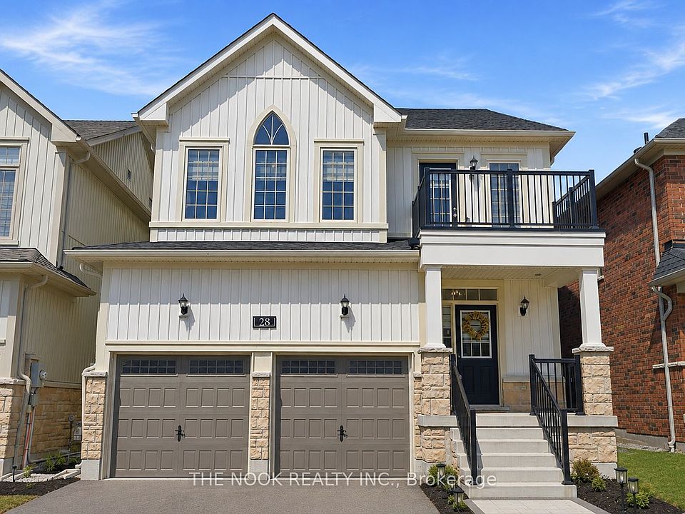 1st image of 28 Fernridge Hts