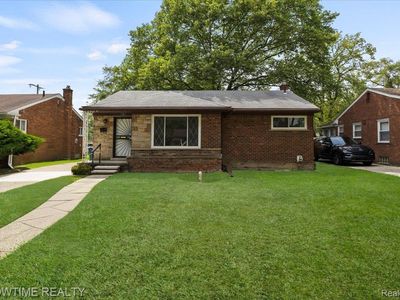 24611 Kenosha St, Oak Park, MI, 48237