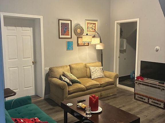 5th image of 353 Oakland Ave