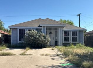 1503 Eisenhower Dr, Laredo, TX 78046