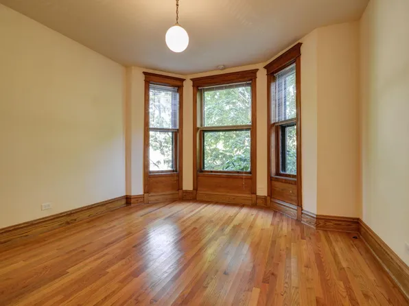 3724 N Fremont St #3, Chicago, IL 60613
