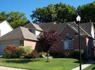 2838 Leslie Park Cir, Ann Arbor, MI