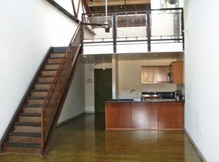 532 W 1st St UNIT 215, Claremont, CA 91711
