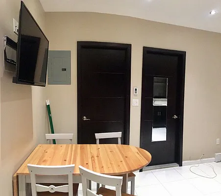 Rented by Charles Coutinho LLC | media 3