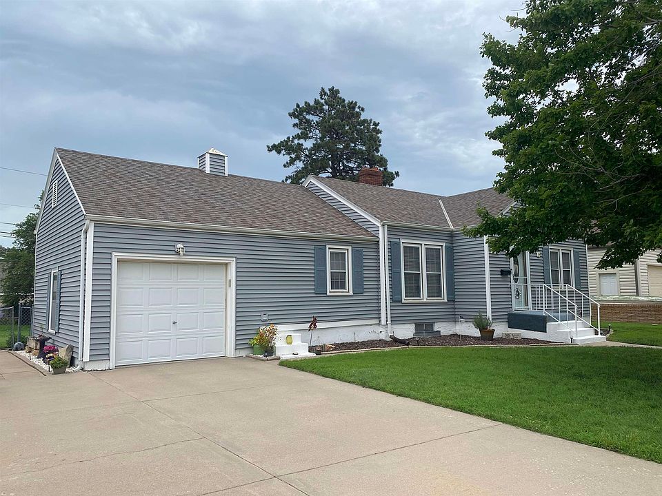 1st image of 2420 Zarah Dr
