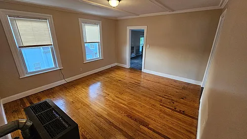 10 Whittier St #2 Photo 1