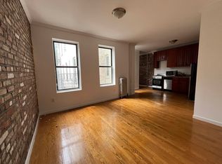 190 S 8th St APT 18, Brooklyn, NY 11211