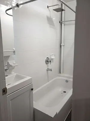 Rented by Shamco Management Corp | media 7