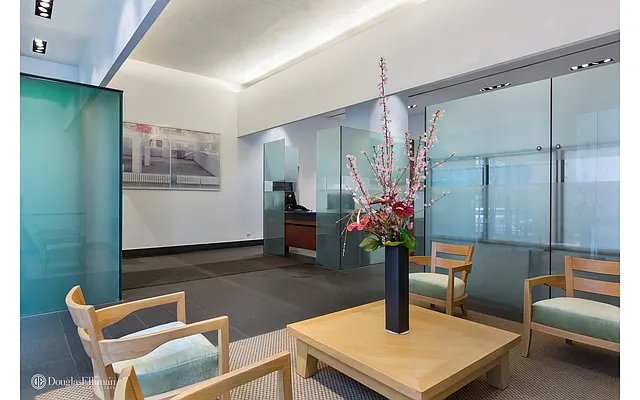 Sold by Douglas Elliman | media 24