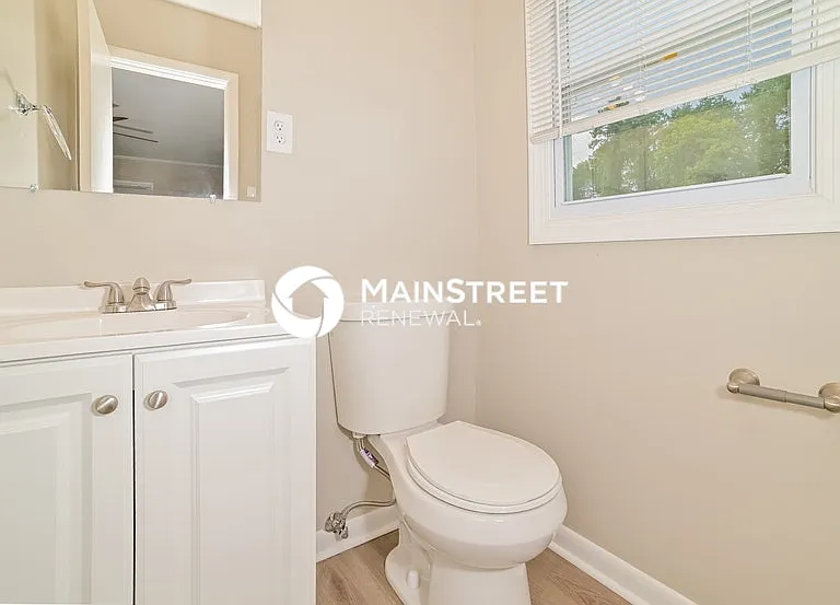 7833 Brownvue Rd — Photo 9