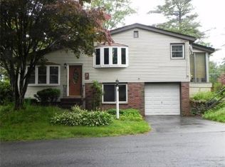 3 Treasure Island Rd, Plainville, MA 02762
