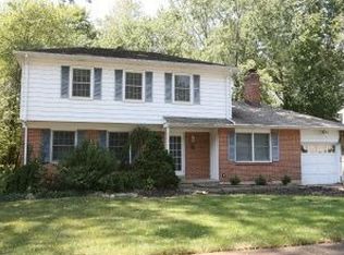 2302 Inwood Rd, Wilmington, DE 19810