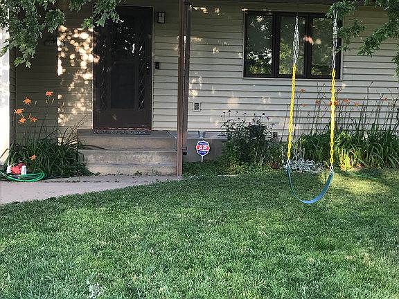 2nd image of 10888 Pawnee Ave