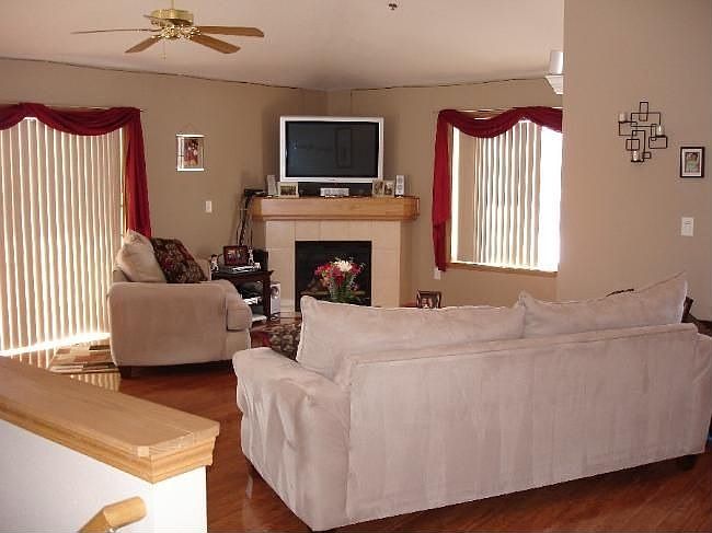 1st image of 410 W Aspen Dr Unit 1