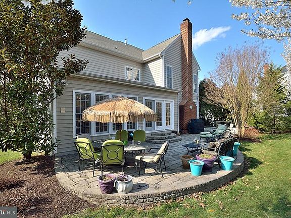 2nd image of 6737 Bunkers Ct