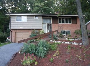 909 Cromwell Bridge Rd, Towson, MD 21286