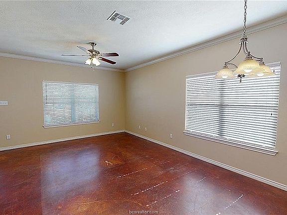 3rd image of 2610 Mandi Ct