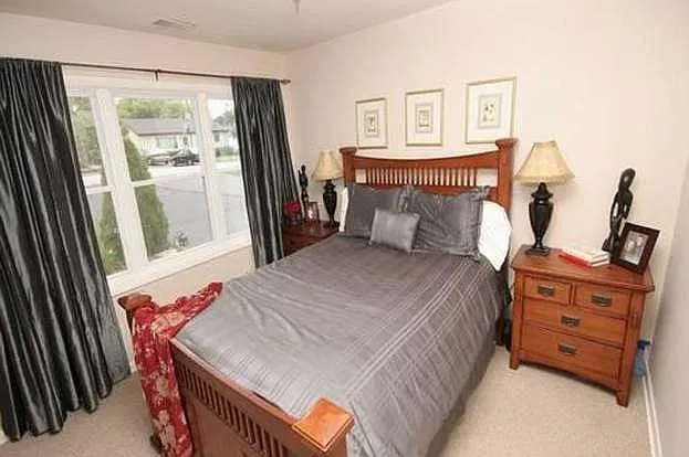 232 Highland Rd — Photo 4