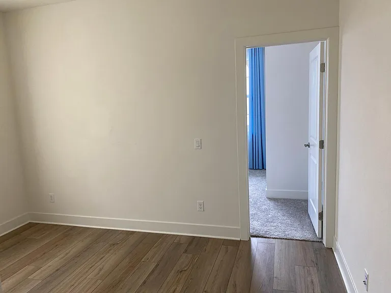 8728 Seeker St — Photo 9