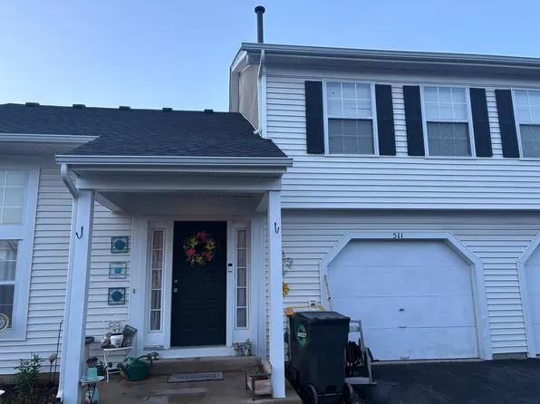 511 East Ave Unit 511, Streamwood, IL 60107