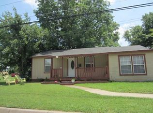 5816 Posey Ln, Haltom City, TX 76117